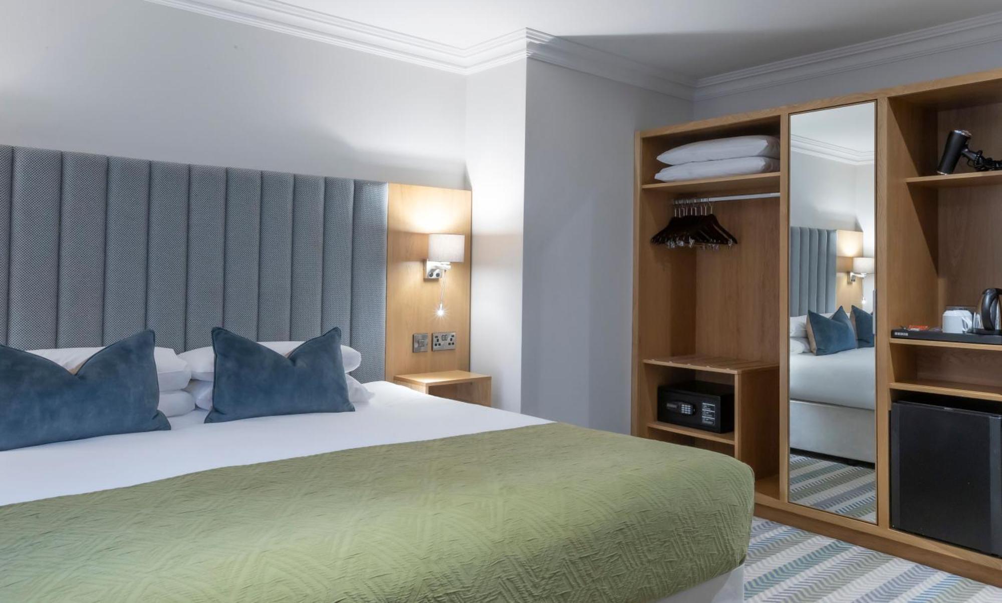 เดอะ ไฮส์ โฮเต็ล คิลลาร์นีย์ Hotel ภายนอก รูปภาพ