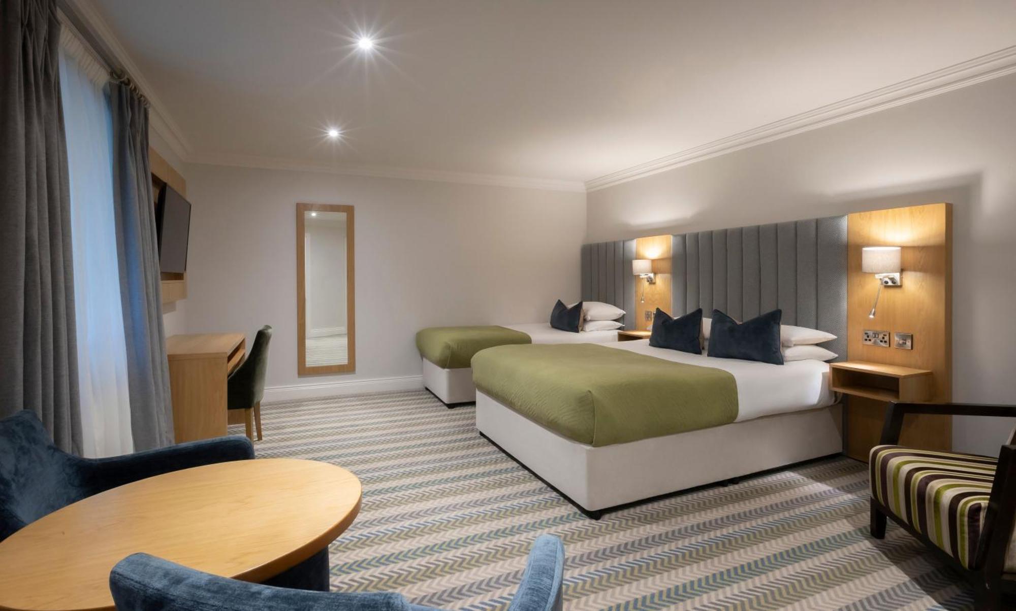เดอะ ไฮส์ โฮเต็ล คิลลาร์นีย์ Hotel ภายนอก รูปภาพ